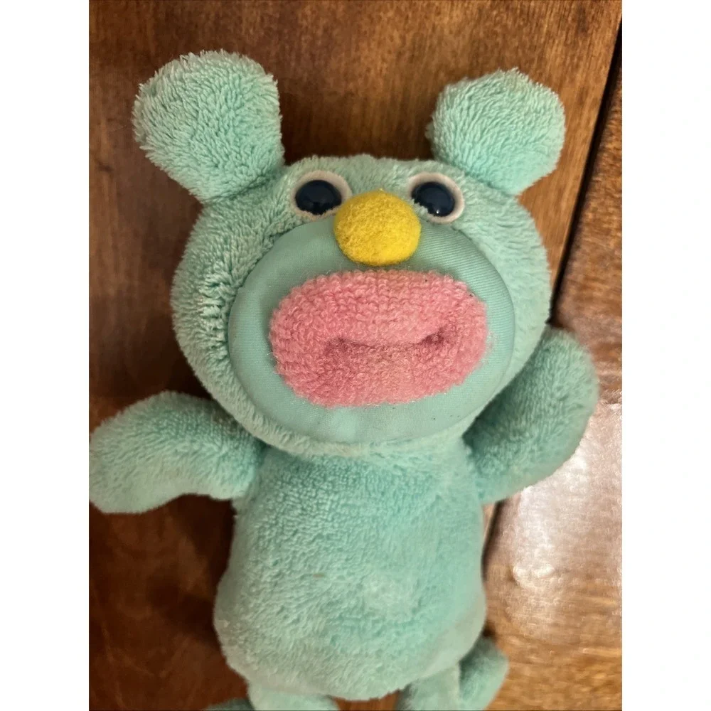 Fisher Price 2010 Mint Green Sing-A-Ma-Jig Plush Musical Toy Collectible - Read